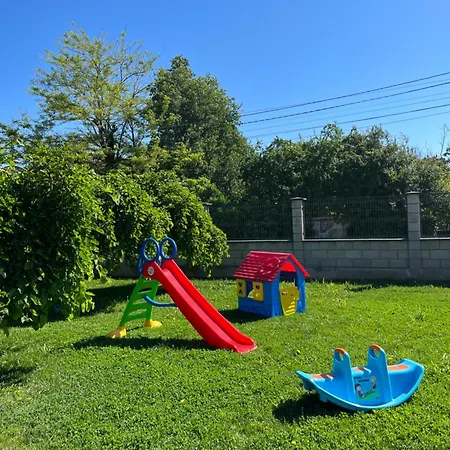 Проживание в семье Casa Luca 2 *
