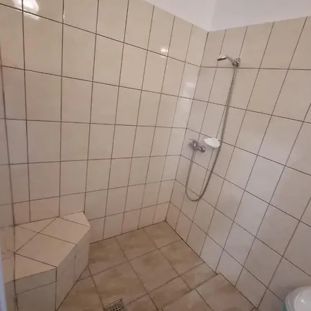 Проживание в семье Casa Luca 2 Вама-Веке
